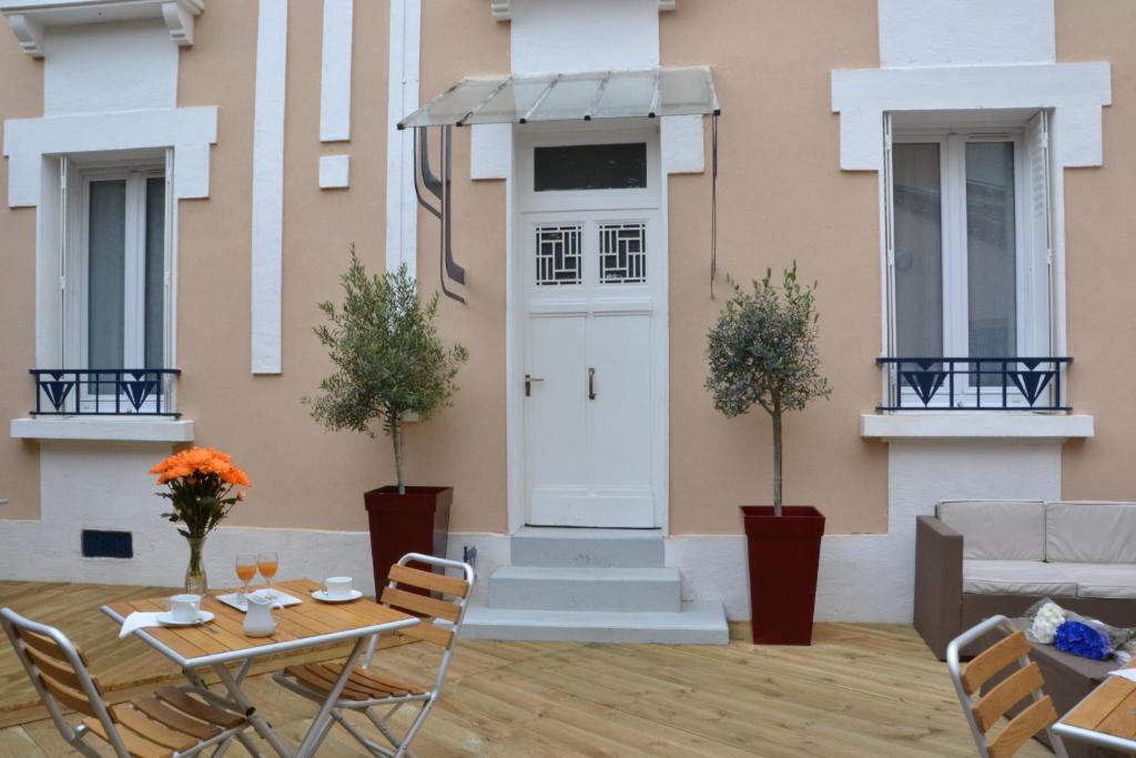Hotel Akena Hf Limoges Exterior photo