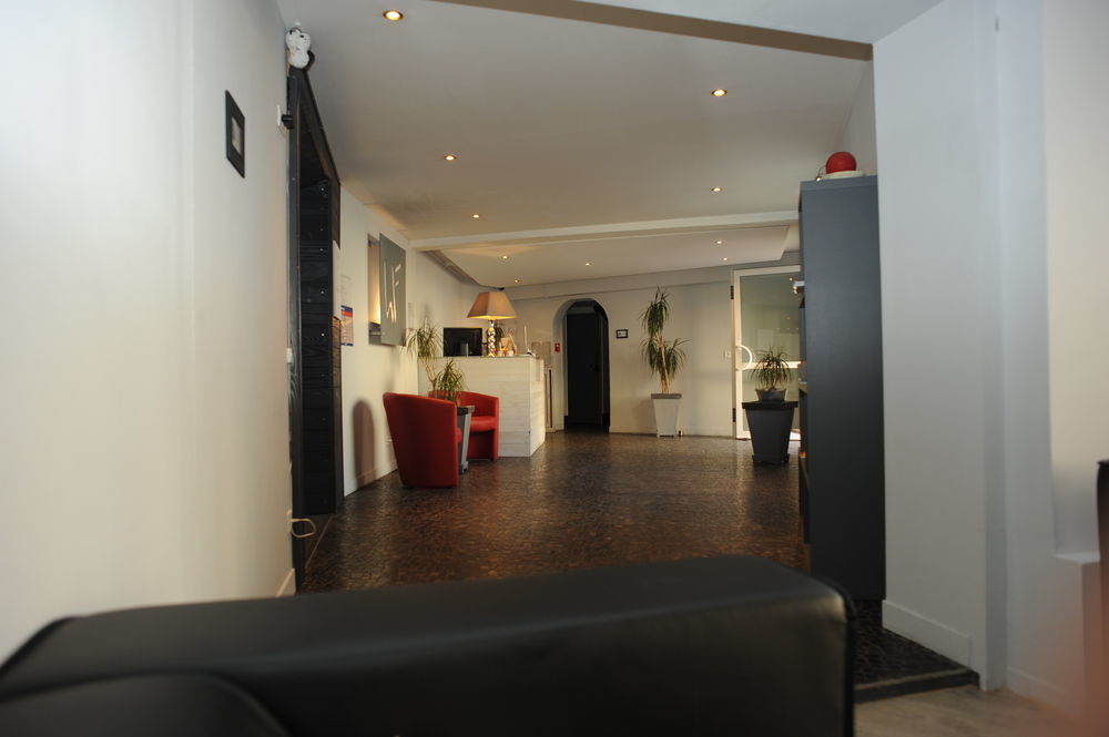 Hotel Akena Hf Limoges Exterior photo